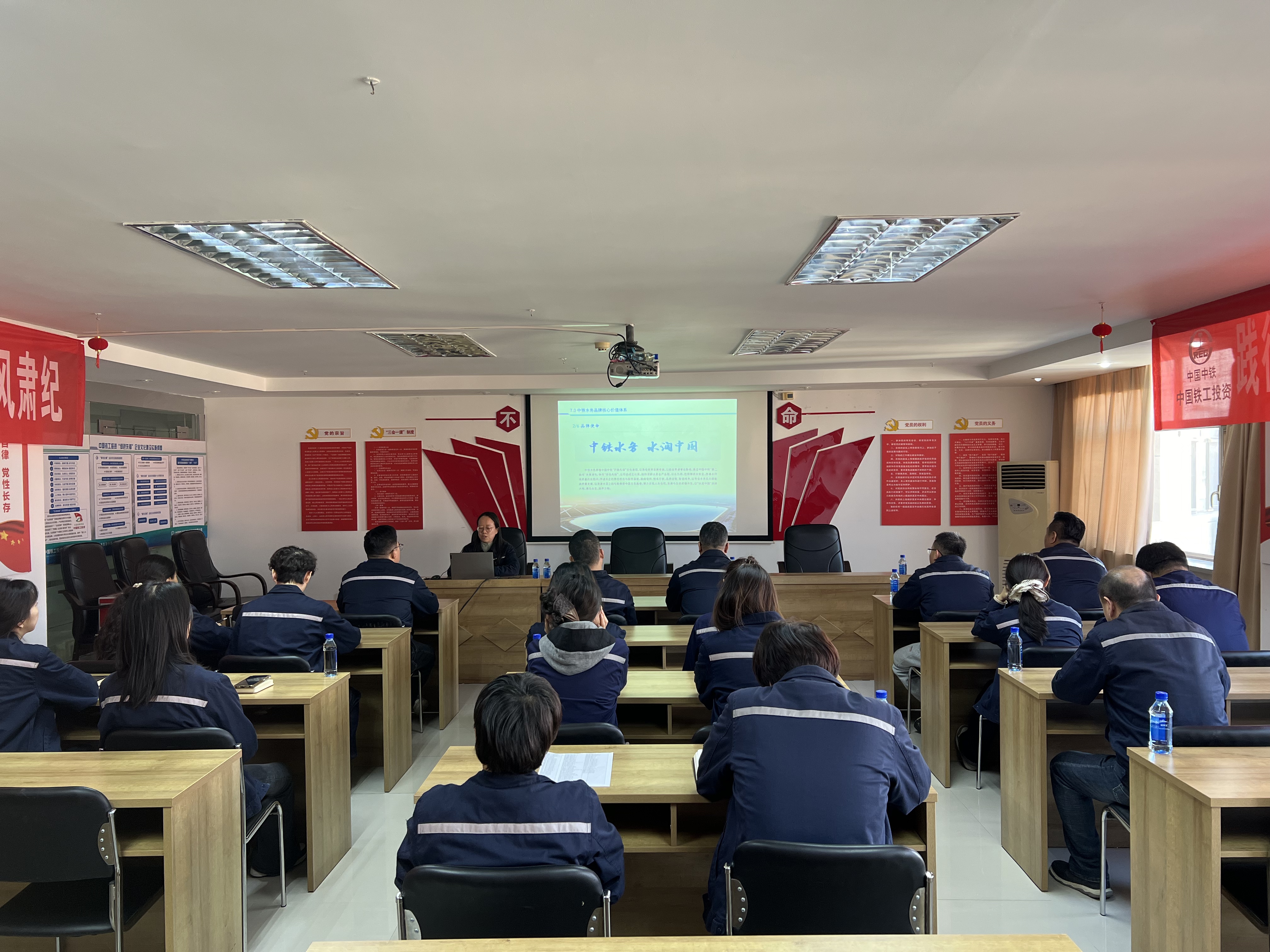 万象城手机在线官网2.jpg